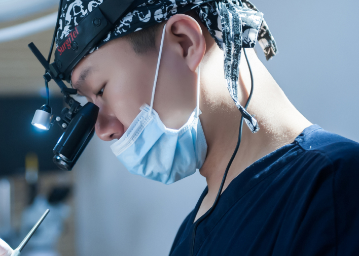NEWHAIR Hair transplant